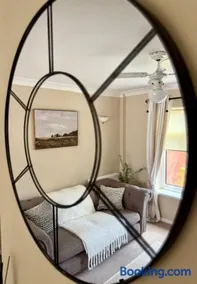 Spacious 3 bed property flexible beds sleeps 6 - Image 4