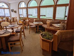 Cafe-Bäckerei-Pension Weigl - Image 4