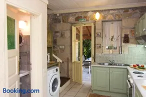 Drakos Vacation Houses - Image 1