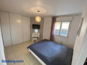 Appartement entre lac et mer avec piscine - Image 4