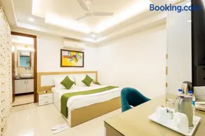 Hotel Krish - Near Medanta and Fortis Hospital Gurugram - Image 4