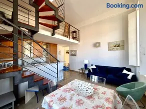 Cavour - Image 2