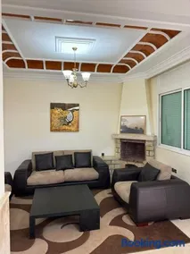 Beautiful villa Near the beach - Image 2