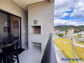 Apto com 1 quarto e sacada com churrasqueira - Image 2