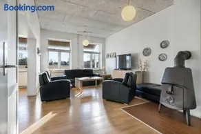 Holiday home for 12 people with indoor pool - Image 2