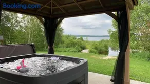 Spa & Kenogami Lake - Chalet le Rustik - Image 2