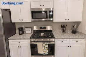 Brand New 3 Bedroom! - Image 3