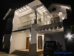 HOLLYWOOD Villa - Image 4