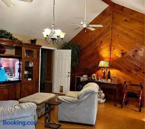 Cozy Private Room Lake Tawakoni Near Park Pier - Image 1