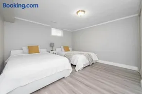 Entire House with 6 Bedrooms, 2 Full Bathrooms, and 1 Half Bathroom - Image 1
