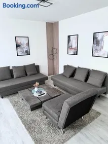 2 Zimmer Wohnung nahe Phantasialand mit Parkplatz - Image 2