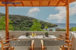 Agia Marina Apartments - Image 1