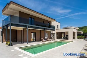 Villa Quinta by Briskva - Image 1