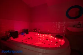 Loveroom, Les années 80, clim , chez nounours - Image 1
