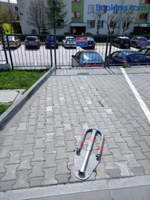 Apartament Jurajska Plaza, prywatne miejsce parkingowe , Targi - Image 2
