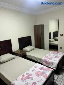 Mika Beach House - Image 4