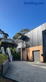 Pandora Beach House - Image 2