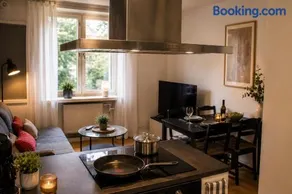 Renovated and modern apartment in Alppila - Image 1