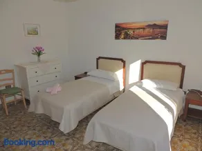 Johanna’s house - Image 3
