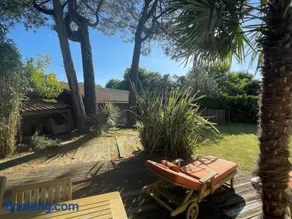 Ideal house for family vacations, peaceful setting - Image 2