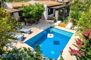 HALO Ligaria Suite 100m next to the beach with private pool - Image 1