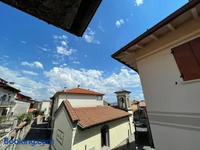 Casa Inglese - Image 1