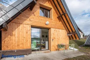 Maison de vacances adaptée aux familles avec barbecue, terrasse et jardin | Vue jardin | Avec animaux acceptés - Image 1