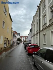 Zimmer zum vermieten direkt an der Donau und am Schloss - Image 4