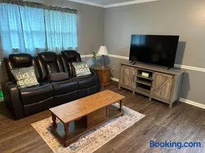 Cozy apartment embedded in Kentucky mountains - Image 3
