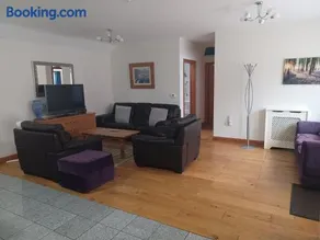 Woodlands Holiday Homes - Image 2