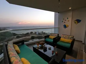 hermoso apartamento en pozos colorados con playa privada y doble vista al mar - Image 3