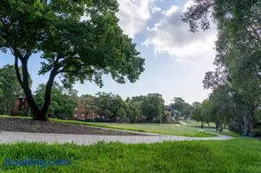 KozyGuru | Hillsdale | 2 Bedroom APT - Image 3