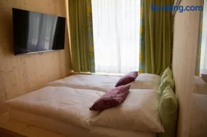 Bosruck Chalet - Image 4