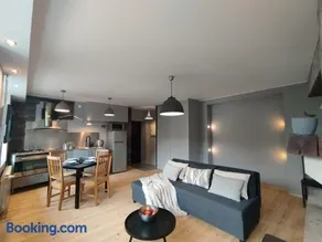 Turu 6, Quiet Central Apartment - Image 1