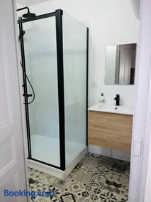 Henri ll l Terrasse l Proche gare & Centre ville - Image 2
