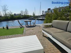 Lemmer House - Luxe familiehuis aan het water - Image 4