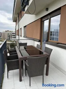 Lux Cordia Apartment with free parking - Image 2