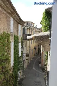 LE PASSAGE - Image 1