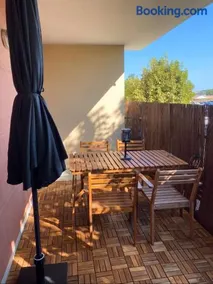 T2 cosy - Balcon et parking à 10 min de Bordeaux - Image 3