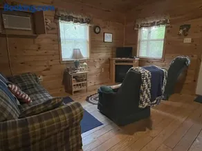 Bitter Goose Cabin - Image 1
