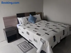 SolDin Guest House - Image 1