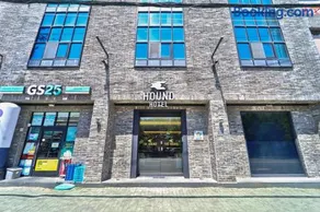 The Hound Hotel Changwon Terminal - Image 1