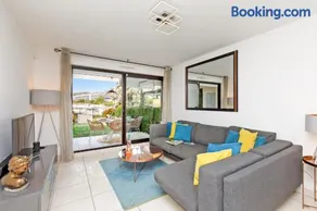 Luxury 3 pièce Garden Apartment in Cannes Marina - Image 3