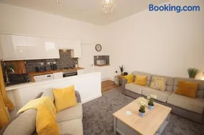 Grosvenor Lodge Birkdale Southport - Image 4