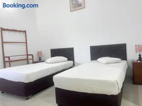 Mount View Hotel Badulla Room 01 - Image 1