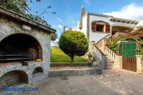 Chalet Joan i Nuria By homevillas360 - Image 4