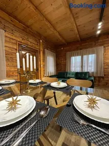 Green District - Riverside Luxury Lodge - Image 5