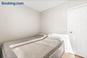 Entire 2-bedroom apartment with all you need - Image 4