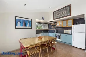 Burrendah - Image 3