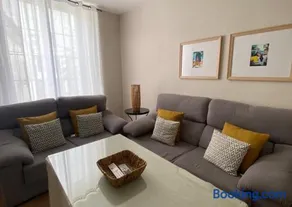 Apartamento Plaza Grande - Image 2